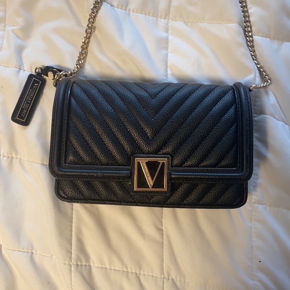 Victoria Secret Shoulder Bag - Picture 4 of 7